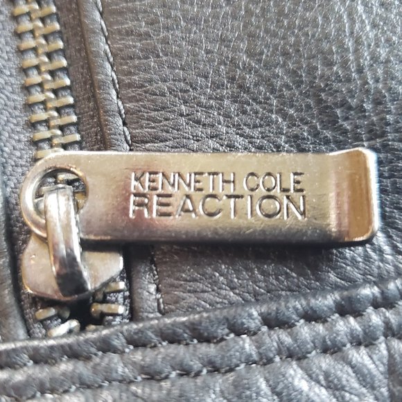 💕Kenneth Cole Reaction Busi-mess Essentials Unisex Leather Laptop/Messenger Bag - Picture 12 of 16